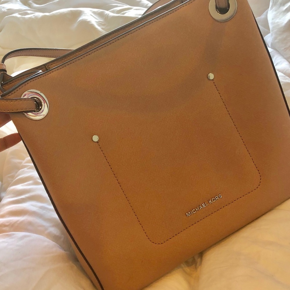 Michael Kors bag - like new!!